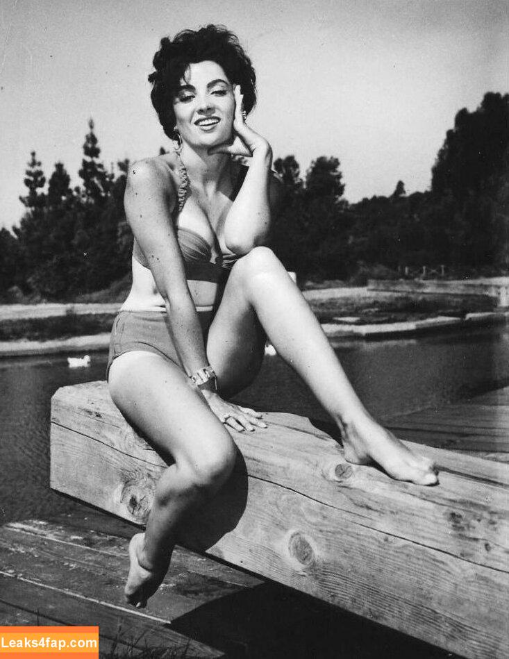 Vintage Sexy Celebs / vintagemoviestars leaked photo photo #0092