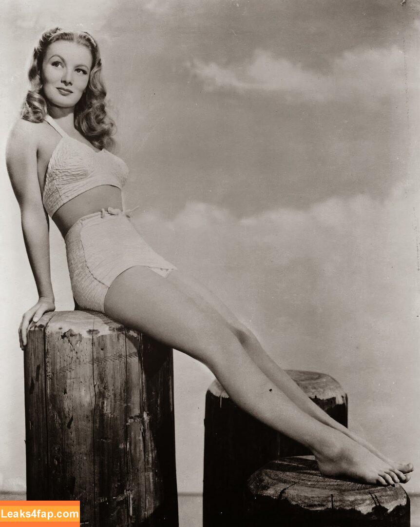 Vintage Sexy Celebs / vintagemoviestars leaked photo photo #0227