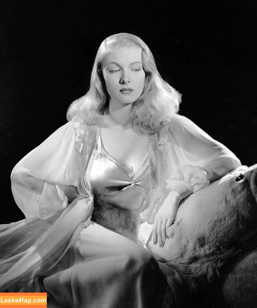 Vintage Sexy Celebs / vintagemoviestars leaked photo photo #0229