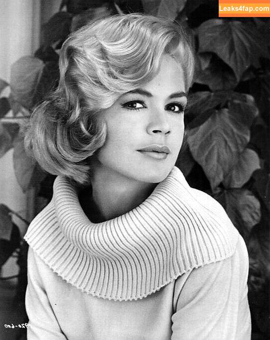 Vintage Sexy Celebs / vintagemoviestars leaked photo photo #0348