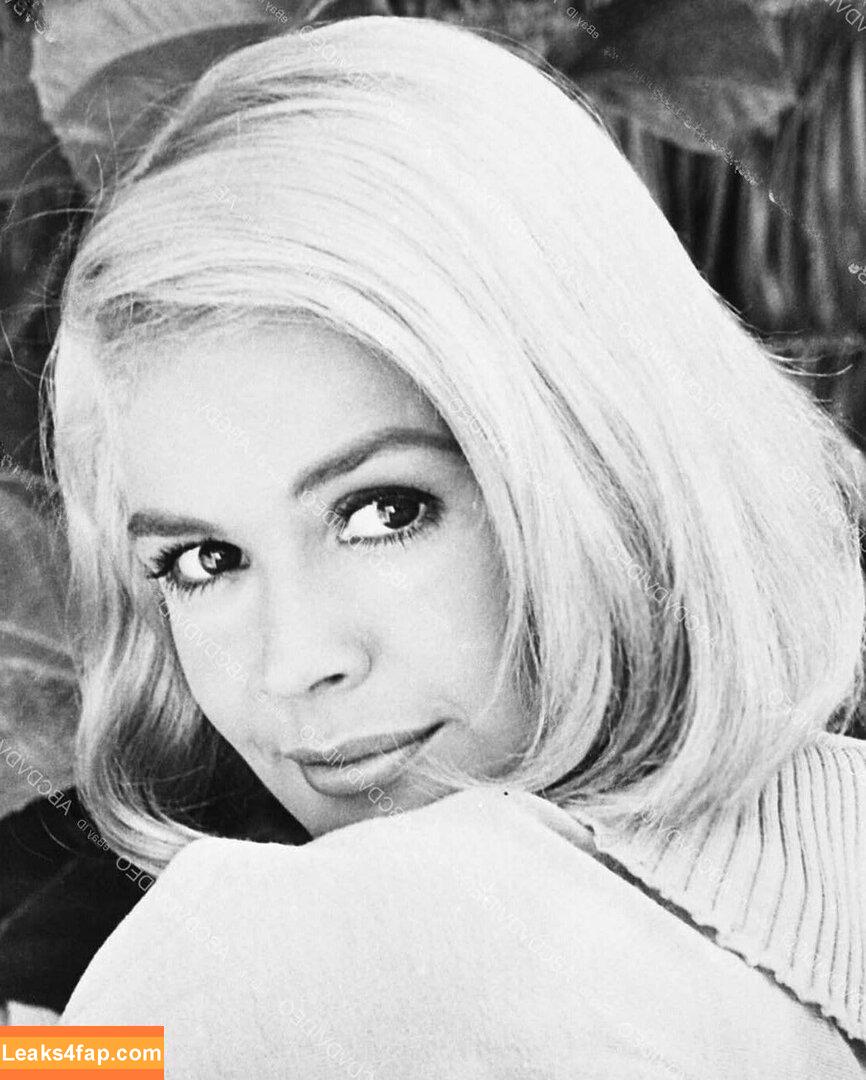 Vintage Sexy Celebs / vintagemoviestars leaked photo photo #0354