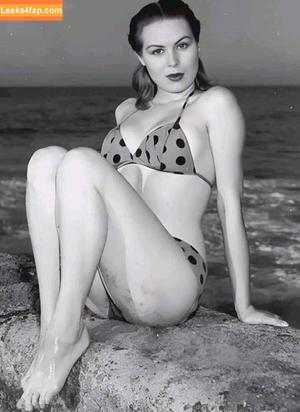 Vintage Sexy Celebs photo #0196