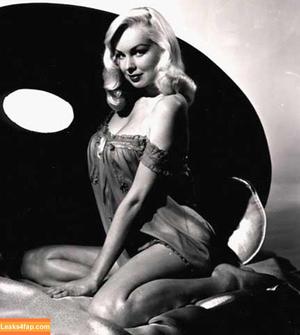 Vintage Sexy Celebs photo #0203