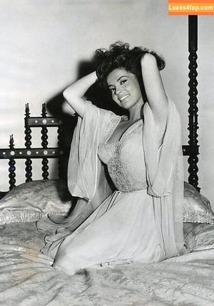 Vintage Sexy Celebs photo #0299