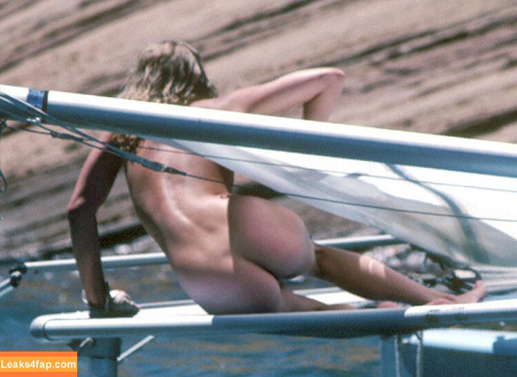 Vintage Starlets /  leaked photo photo #0404