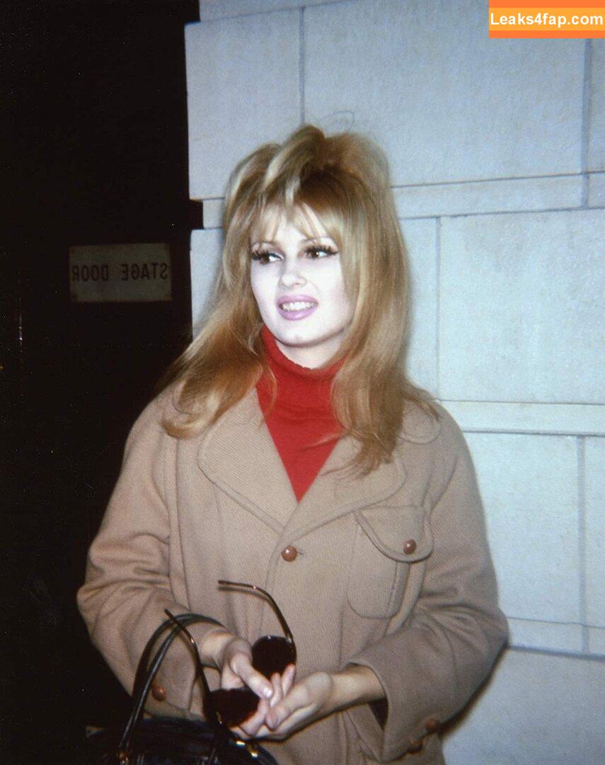 Vintage Starlets /  leaked photo photo #0474