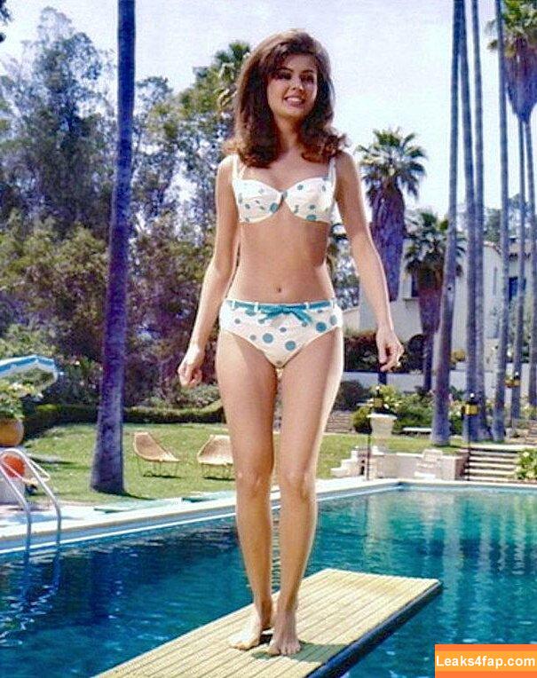 Vintage Starlets /  leaked photo photo #0483