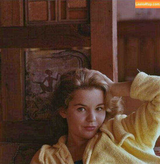 Vintage Starlets /  leaked photo photo #0754