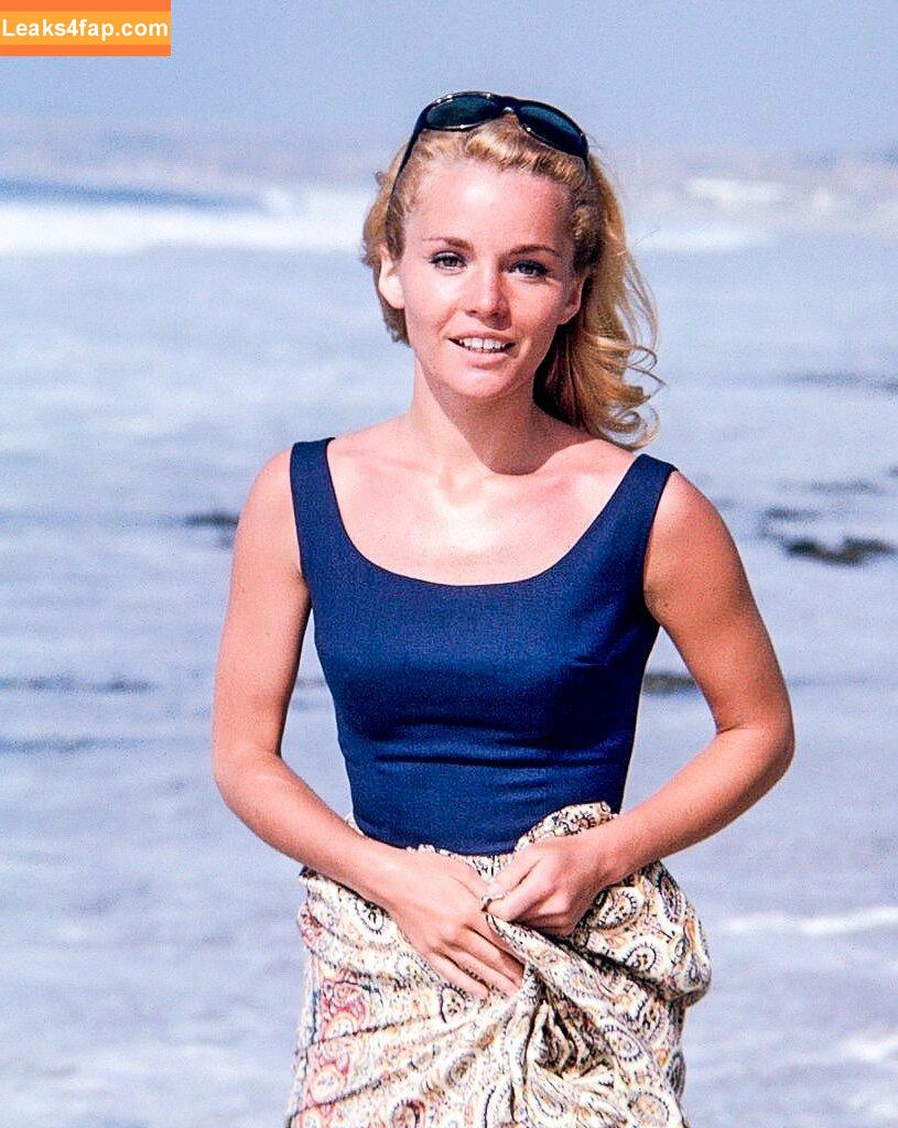 Vintage Starlets /  leaked photo photo #0763