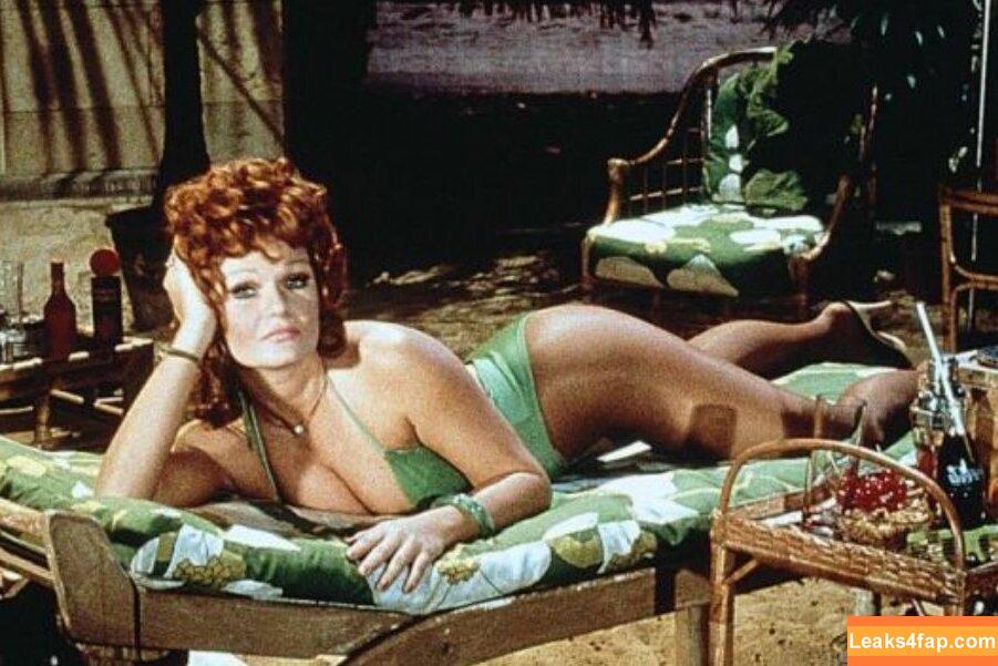 Vintage Starlets /  leaked photo photo #0917