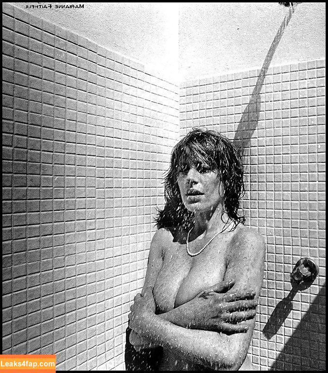 Vintage Starlets /  leaked photo photo #0996