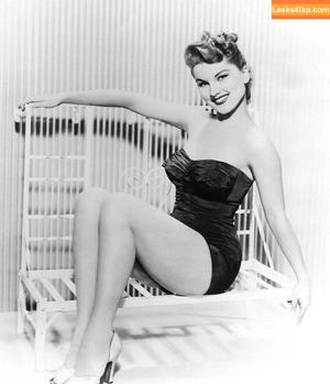 Vintage Starlets photo #0248