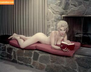 Vintage Starlets photo #0445