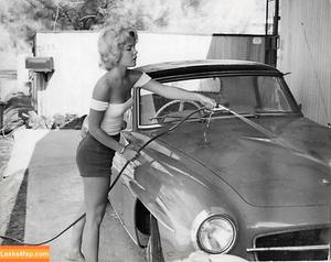 Vintage Starlets photo #0747