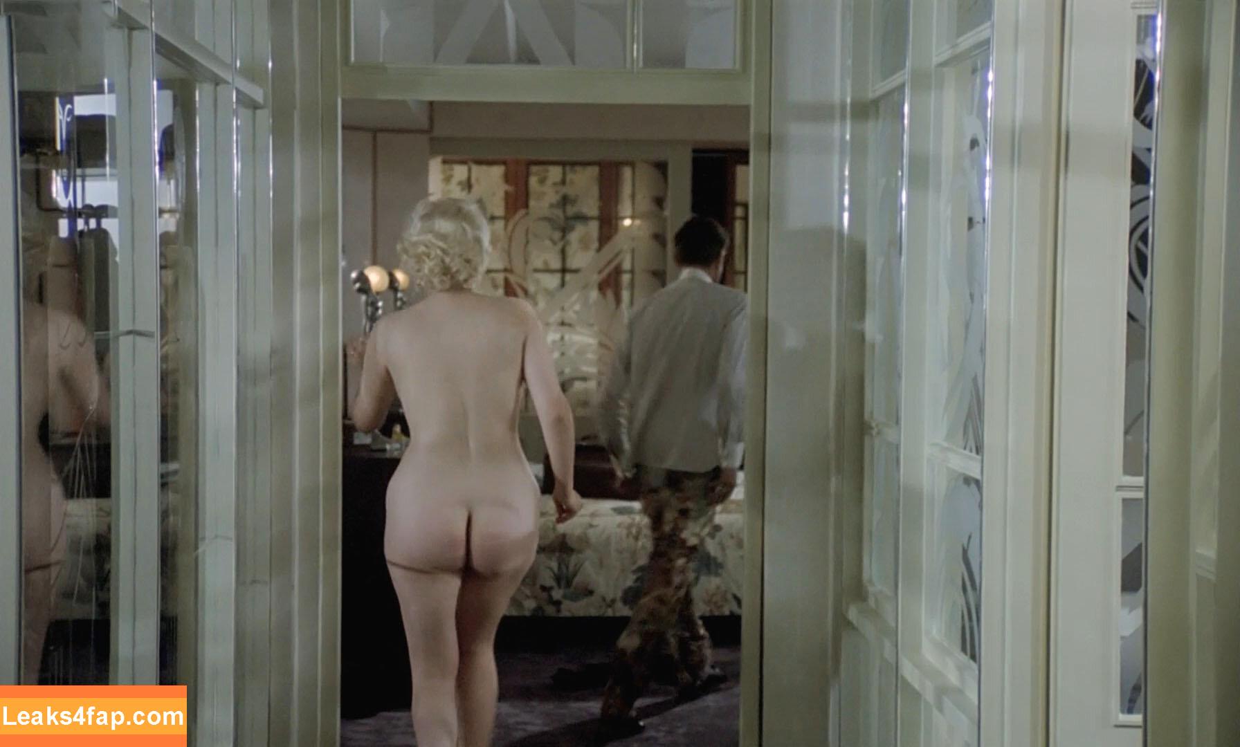 Vintage Starlets /  leaked photo photo #1032