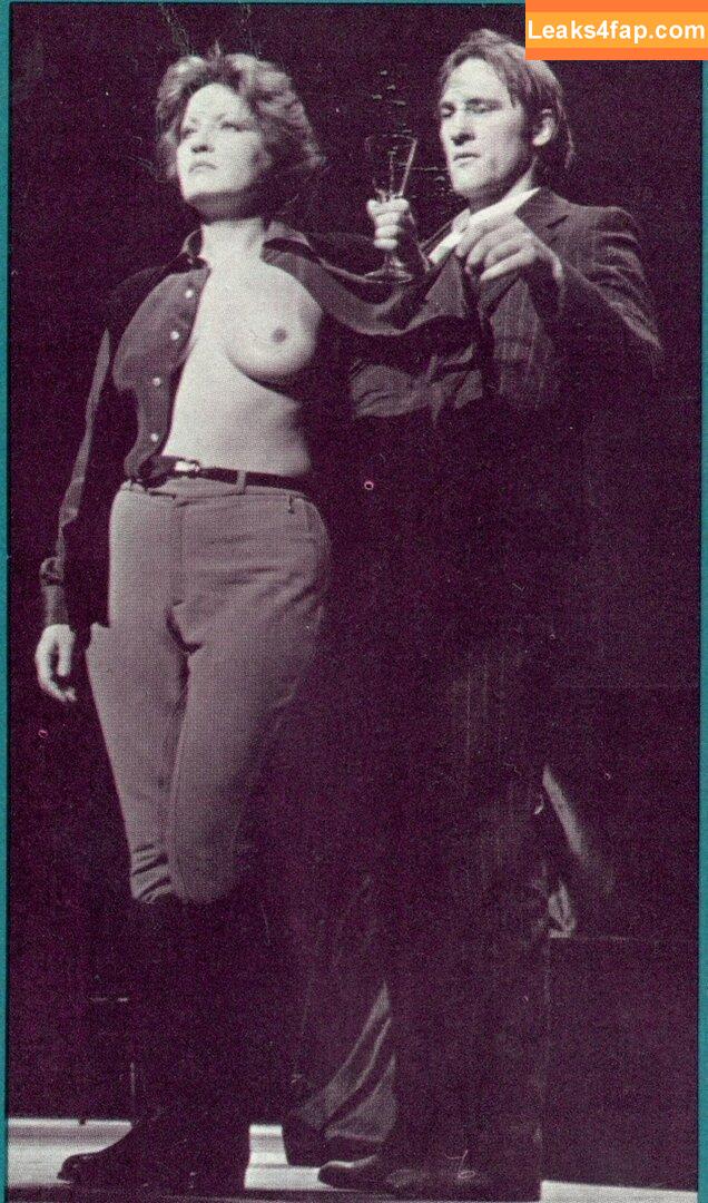 Vintage Starlets /  leaked photo photo #1033