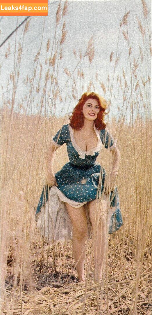 Vintage Starlets /  leaked photo photo #1063