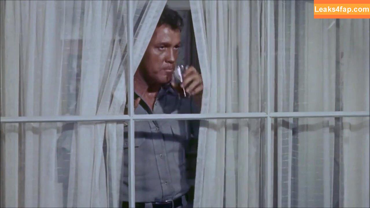 Vintage Starlets /  leaked photo photo #1087