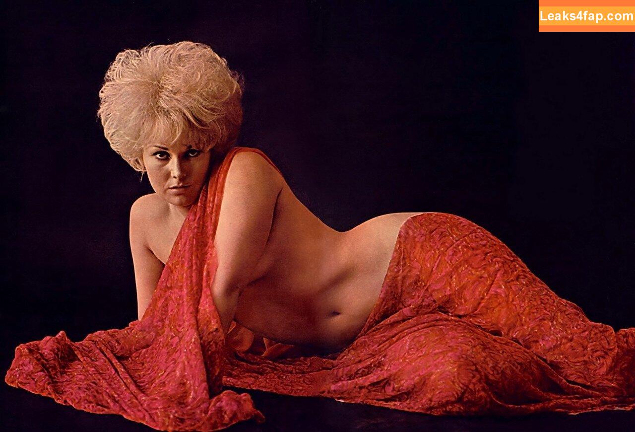 Vintage Starlets /  leaked photo photo #1163