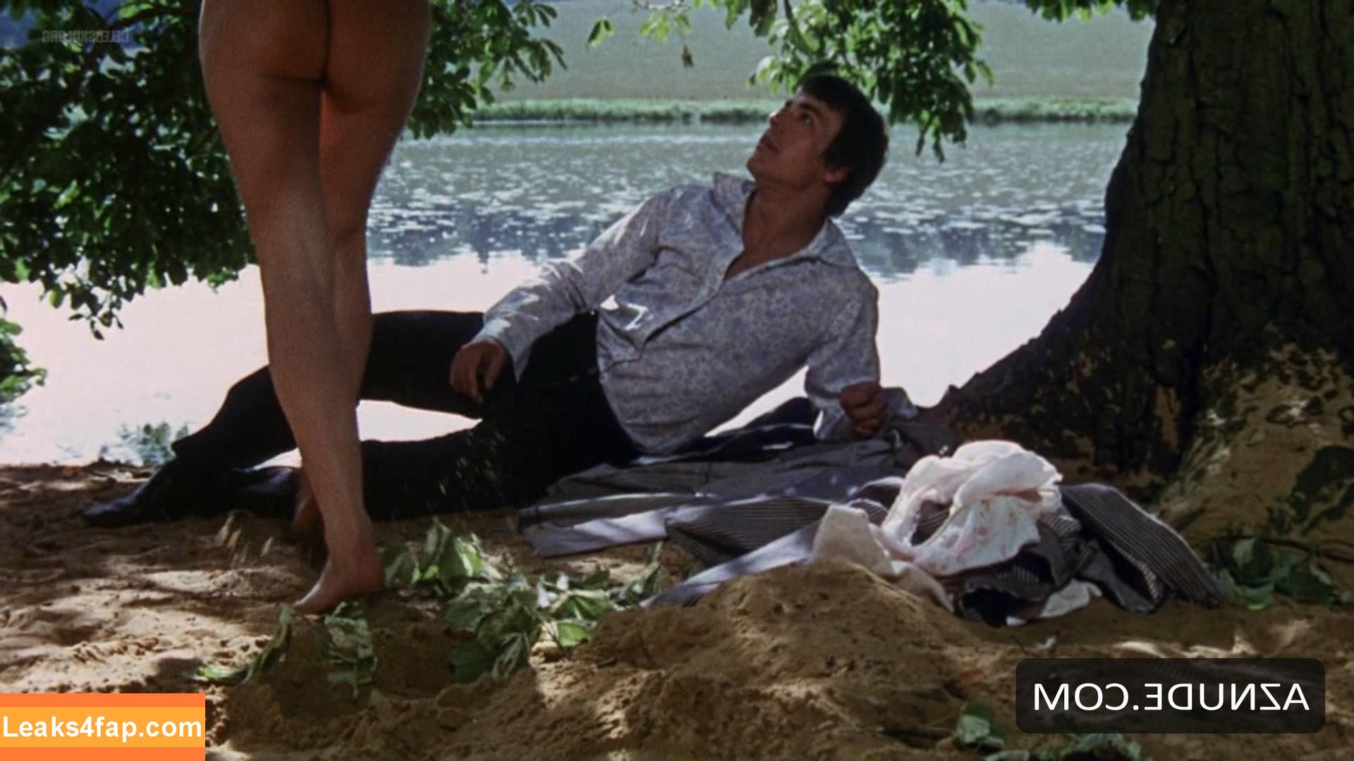 Vintage Starlets /  leaked photo photo #1329