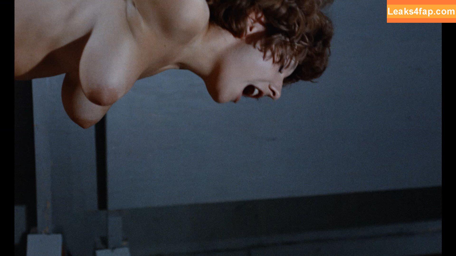 Vintage Starlets /  leaked photo photo #1358