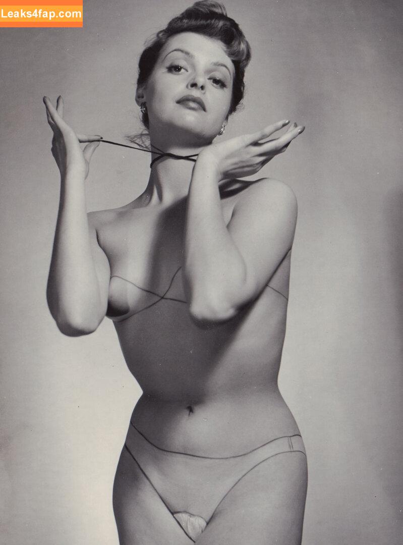 Vintage Starlets /  leaked photo photo #1528
