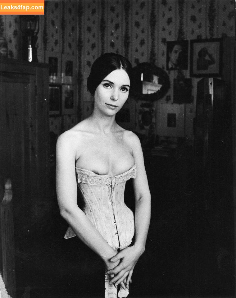 Vintage Starlets /  leaked photo photo #1577