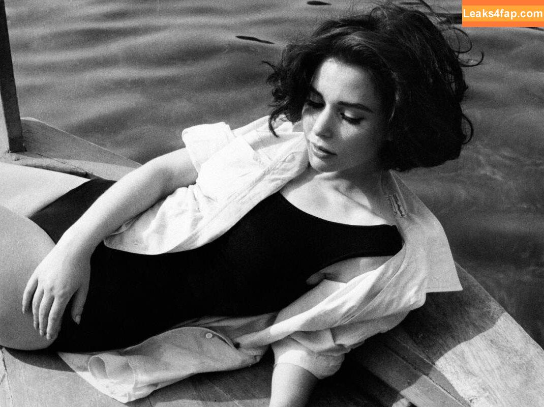 Vintage Starlets /  leaked photo photo #1593