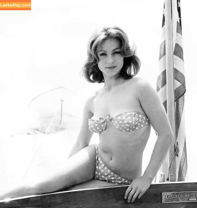 Vintage Starlets /  leaked photo photo #1665