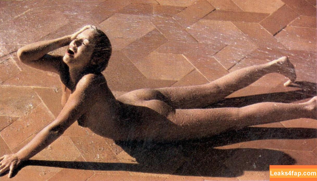 Vintage Starlets /  leaked photo photo #1795