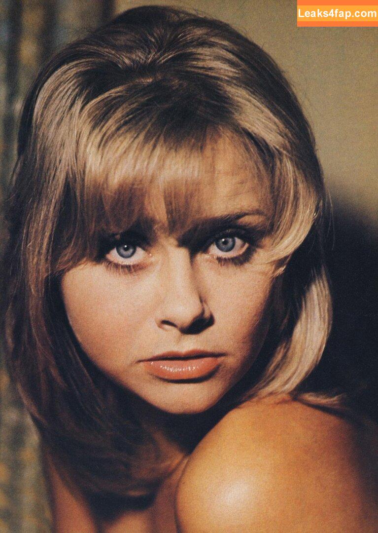 Vintage Starlets /  leaked photo photo #1937