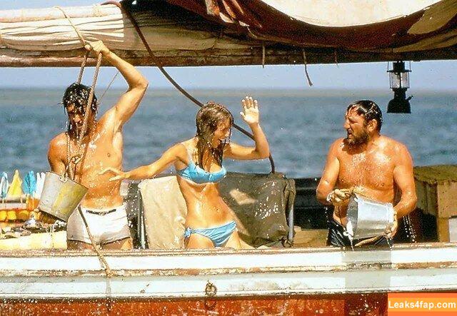 Vintage Starlets /  leaked photo photo #1963