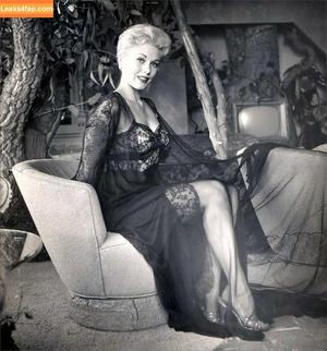 Vintage Starlets photo #1153