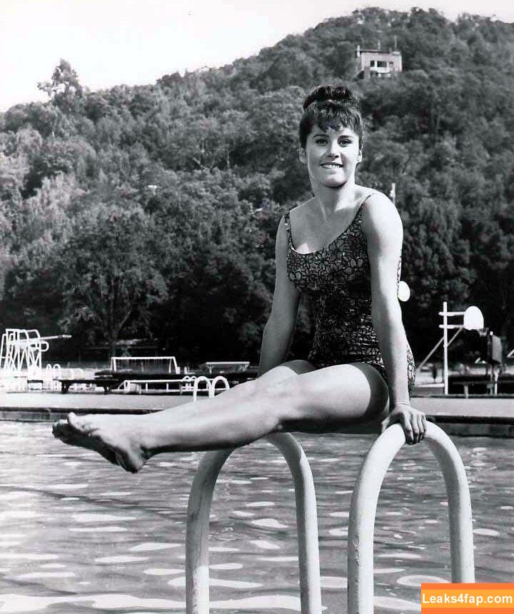 Vintage Starlets /  leaked photo photo #2017