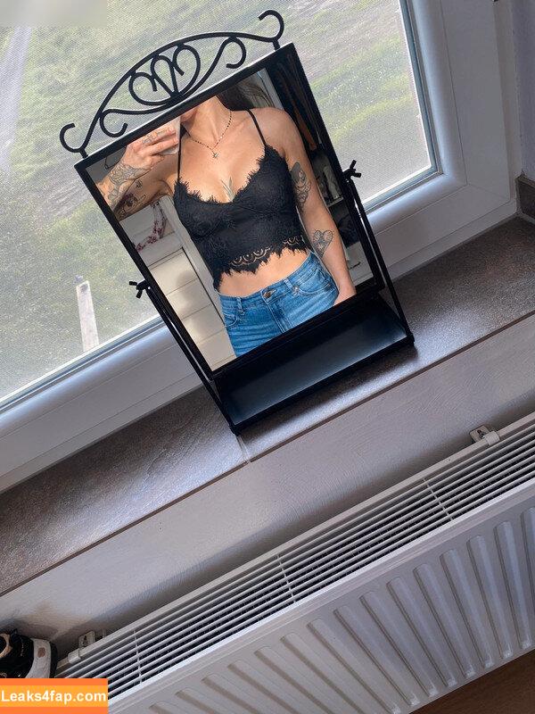 Vinted/eBay /  leaked photo photo #0268