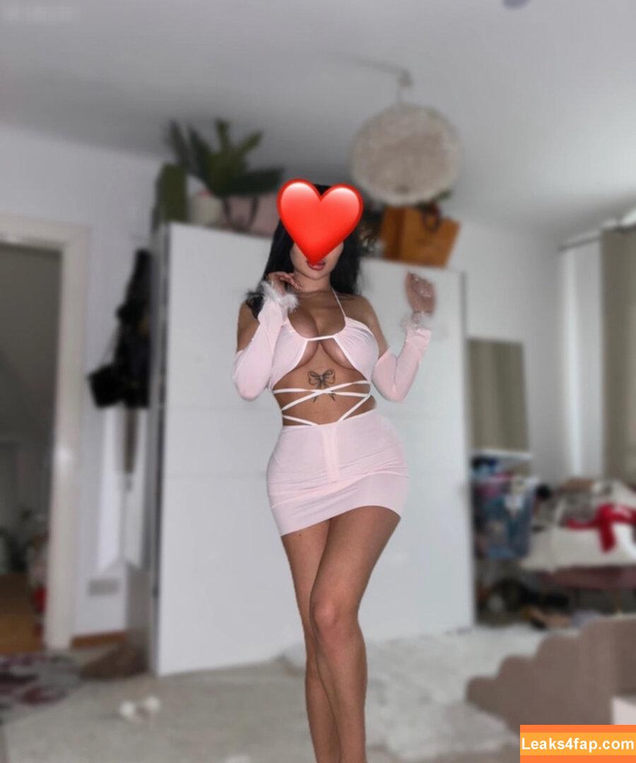 Vinted/eBay /  leaked photo photo #0953