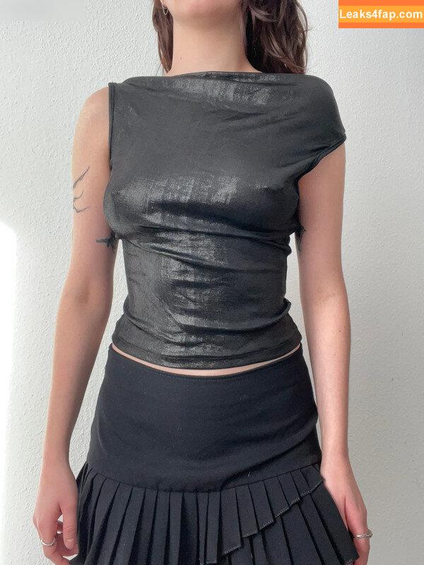 Vinted/eBay /  leaked photo photo #0985