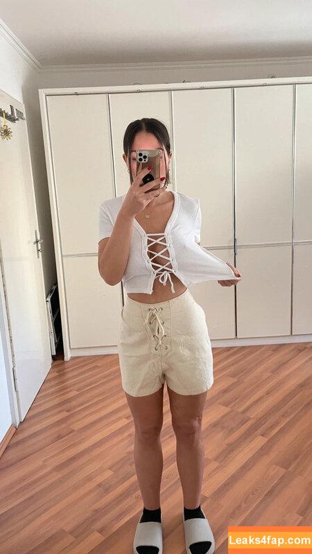 Vinted/eBay /  leaked photo photo #1077
