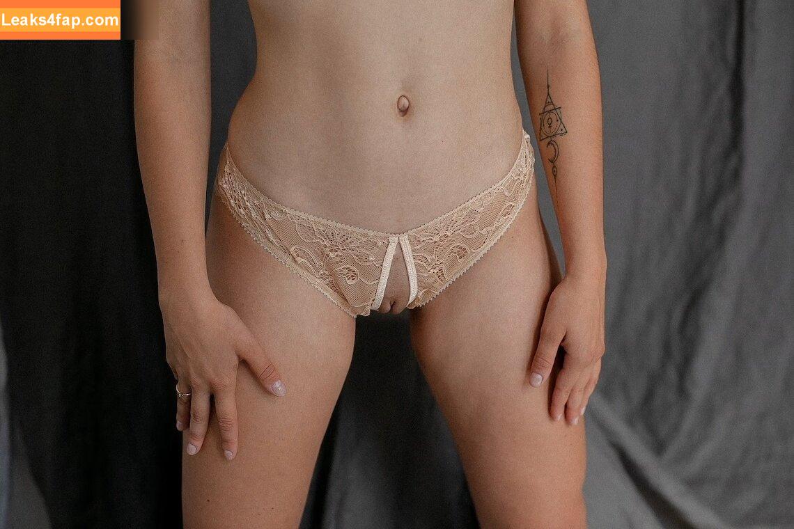 Vinted/eBay /  leaked photo photo #1102