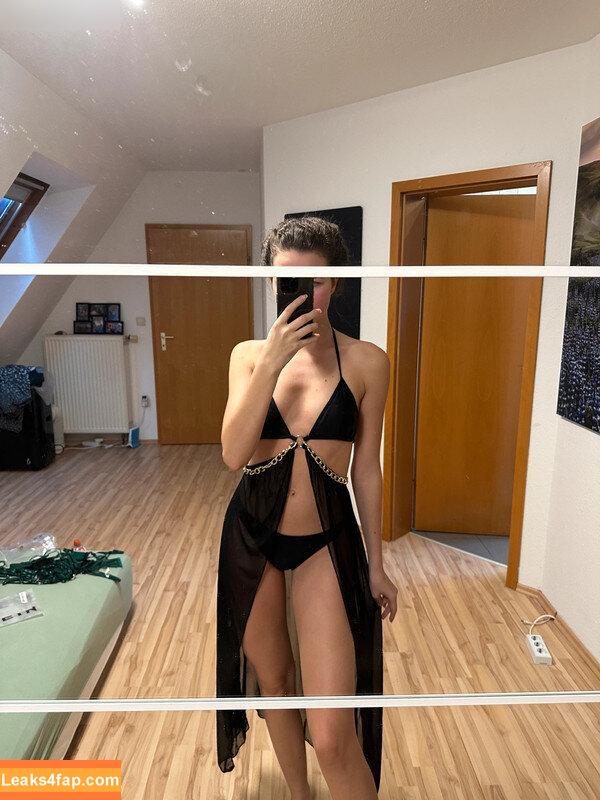 Vinted/eBay /  leaked photo photo #1129