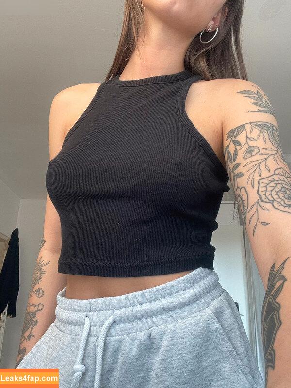 Vinted/eBay /  leaked photo photo #1777