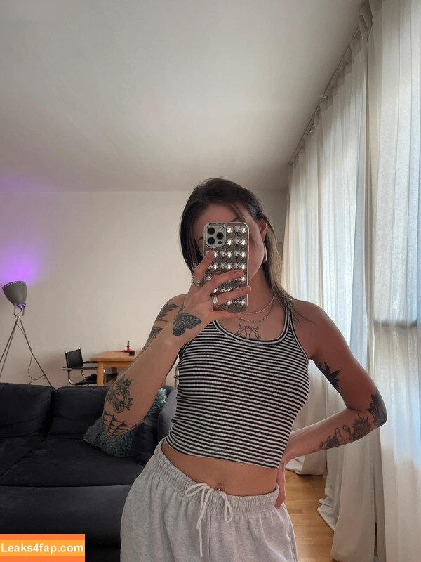 Vinted/eBay /  leaked photo photo #1780