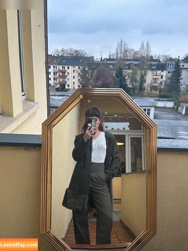 Vinted/eBay /  leaked photo photo #1981