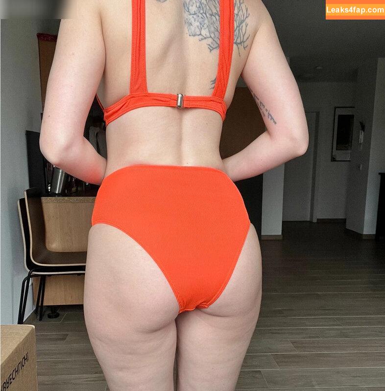 Vinted/eBay /  leaked photo photo #2022
