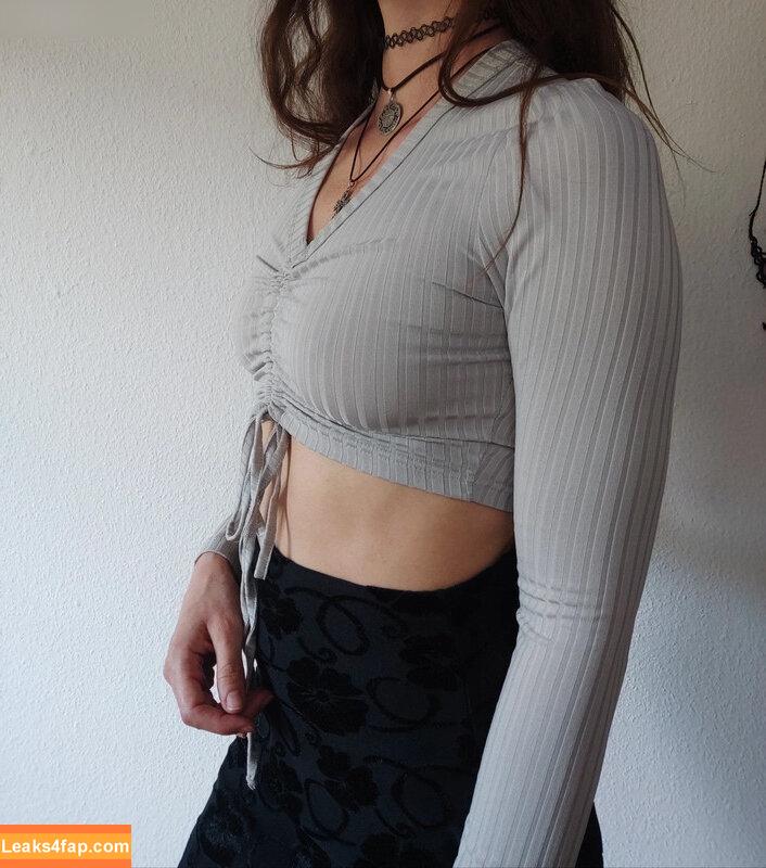 Vinted/eBay /  leaked photo photo #2037