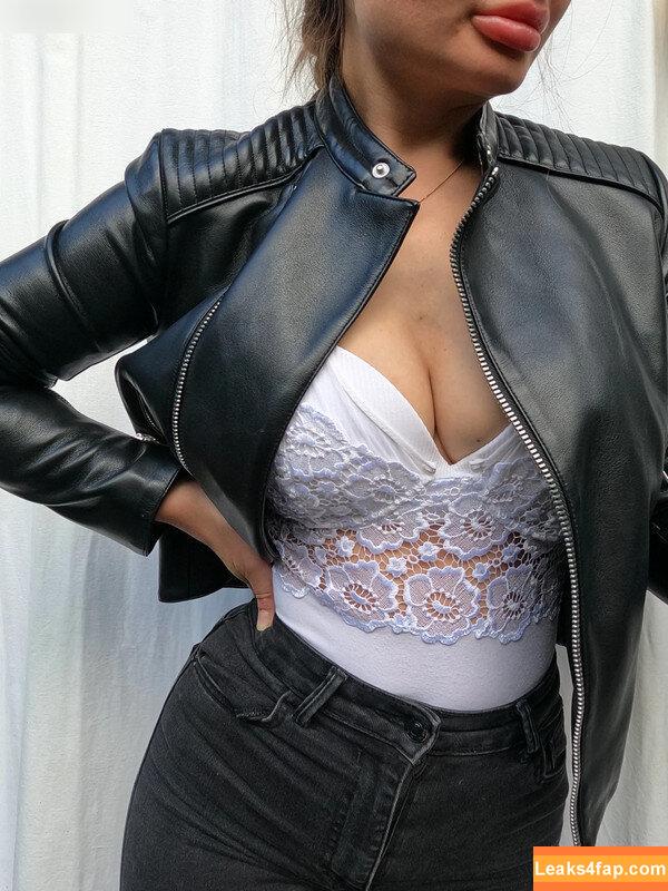 Vinted/eBay /  leaked photo photo #2374