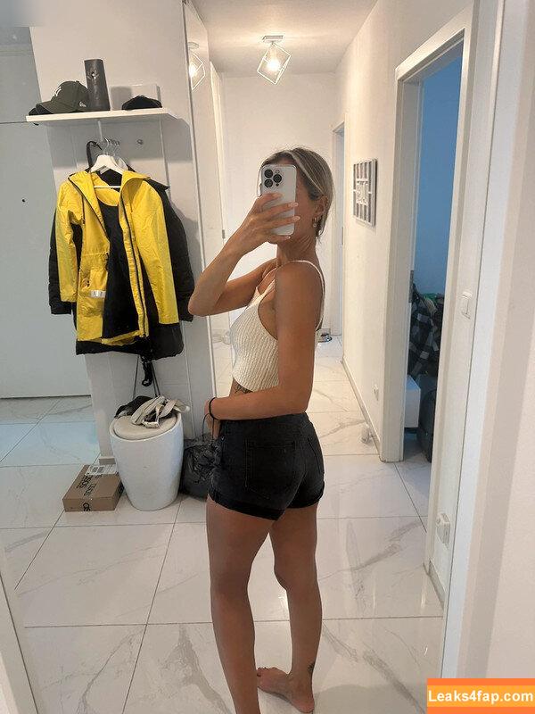 Vinted/eBay /  leaked photo photo #2816