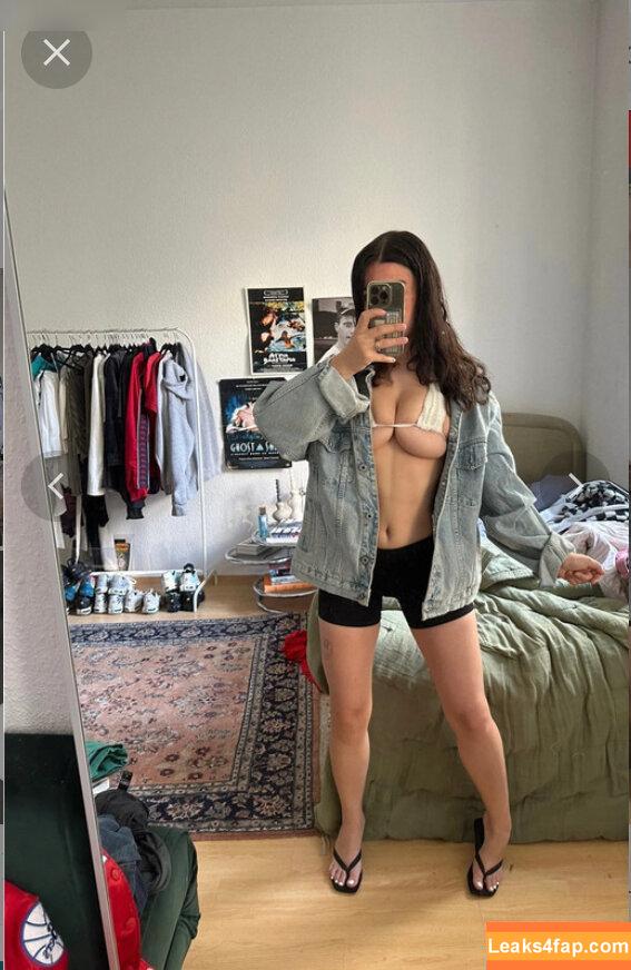 Vinted/eBay /  leaked photo photo #2841