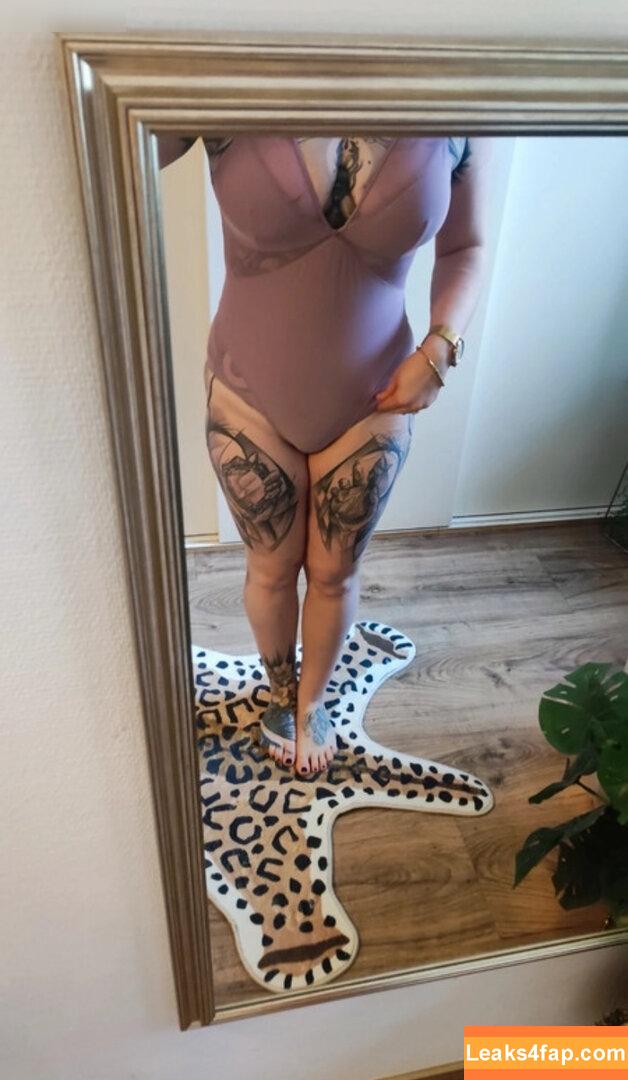 Vinted/eBay /  leaked photo photo #3875