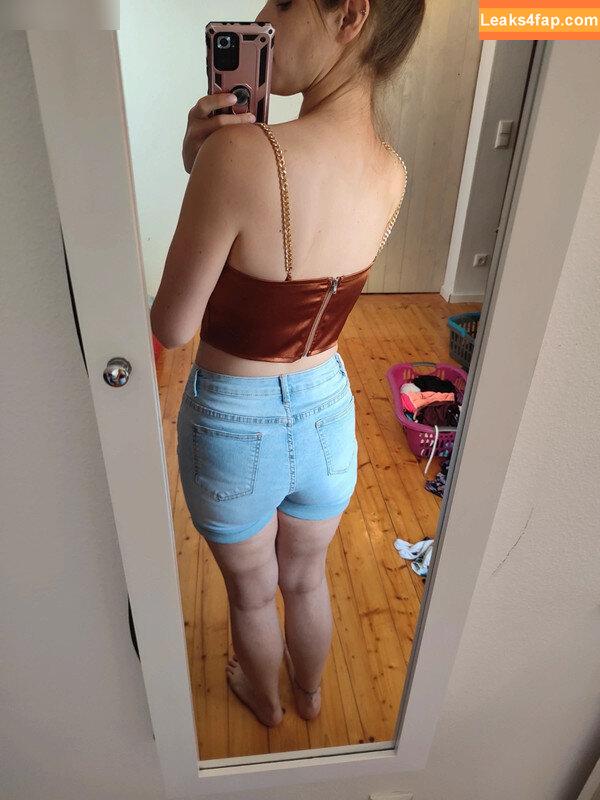 Vinted/eBay /  leaked photo photo #4393